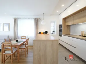 Prodej bytu 3+kk, Liberec - Liberec XI-Růžodol I, Rolnická, 80 m2