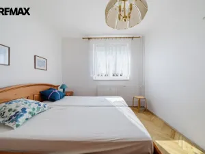 Prodej bytu 2+1, Lom - Loučná, Novostavby, 49 m2