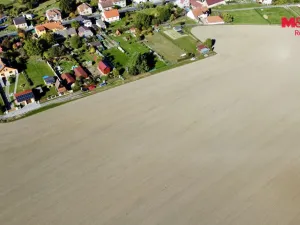 Prodej pozemku pro bydlení, Horažďovice, 9711 m2