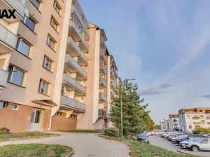 Prodej bytu 2+1, Třebíč - Nové Město, Modřínová, 56 m2