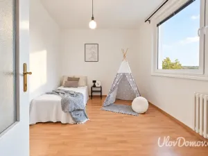 Prodej bytu 3+1, Praha - Hlubočepy, Renoirova, 71 m2