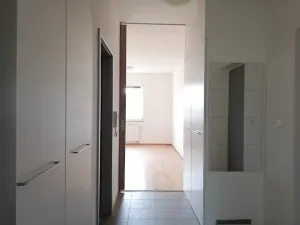 Pronájem bytu 2+kk, Praha - Smíchov, Fráni Šrámka, 43 m2