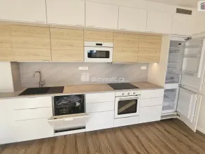 Prodej bytu 2+kk, Kladno - Dubí, Ke křížku, 66 m2