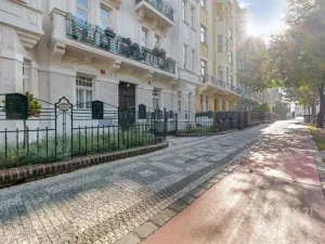 Pronájem bytu 1+kk, Praha - Bubeneč, Ovenecká, 34 m2