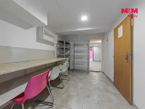 Prodej obchodního prostoru, Karlovy Vary - Drahovice, Vítězná, 147 m2