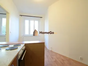 Pronájem bytu 2+kk, Praha - Nusle, Lounských, 46 m2