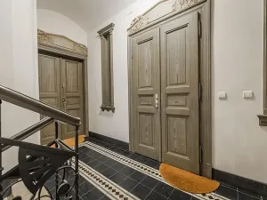 Pronájem bytu 4+1, Praha - Nové Město, Odborů, 100 m2