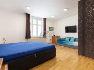 Pronájem bytu 3+1, Ostrava - Přívoz, Orebitská, 99 m2