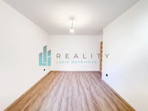 Prodej bytu 3+kk, Dubňany, Nám. 15.dubna, 61 m2