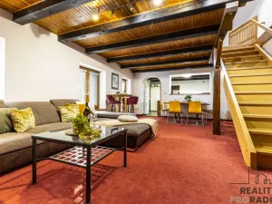 Prodej rodinného domu, Chrášťany - Doubrava, 620 m2