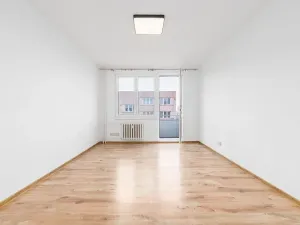 Prodej bytu 2+1, Veselí nad Lužnicí, Pod Markem, 56 m2