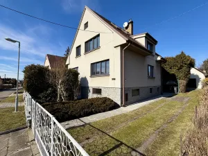 Prodej rodinného domu, Divišov, Zahradní, 150 m2