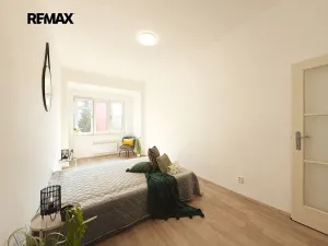 Prodej bytu 2+kk, Praha - Nusle, Kloboučnická, 52 m2