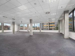 Pronájem kanceláře, Praha, Laurinova, 2680 m2