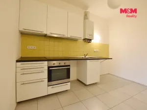 Pronájem bytu 2+1, Hradec Králové, Velké náměstí, 45 m2