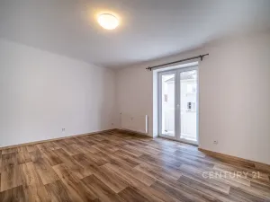 Pronájem bytu 2+1, České Budějovice - České Budějovice 6, Polní, 61 m2