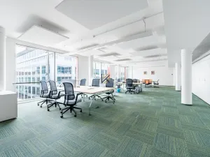 Pronájem kanceláře, Praha - Karlín, Křižíkova, 546 m2