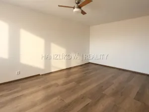 Pronájem bytu 2+1, České Budějovice - České Budějovice 2, J. Opletala, 72 m2