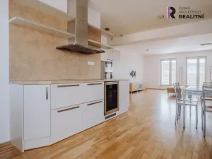 Pronájem bytu 5+1, Kroměříž, náměstí Míru, 178 m2