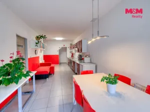 Prodej rodinného domu, Knovíz, 143 m2