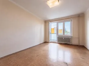 Prodej bytu 3+1, Čerčany, Družstevní, 64 m2