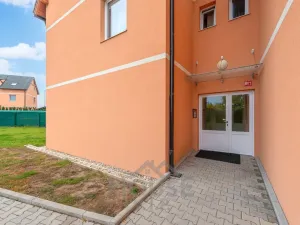 Prodej bytu 3+1, Nehvizdy, Gabčíkova, 65 m2