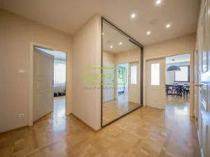 Prodej bytu 6+kk a větší, Praha, Učňovská, 190 m2