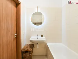 Pronájem bytu 3+kk, Praha - Uhříněves, Václava Trojana, 68 m2