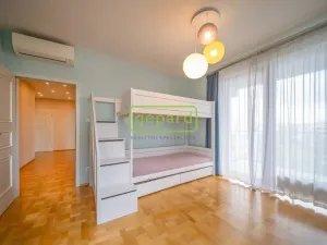 Prodej bytu 4+kk, Praha, Učňovská, 99 m2