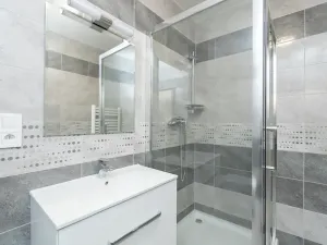 Pronájem bytu 2+1, Praha, Pod hliništěm, 59 m2
