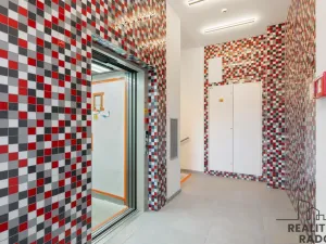 Pronájem bytu 1+kk, Praha - Kbely, Mladoboleslavská, 30 m2