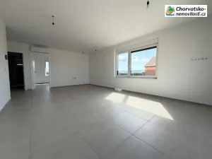 Prodej bytu 2+kk, Novalja, Chorvatsko, 73 m2