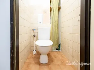 Pronájem bytu 2+kk, Praha - Čakovice, Cukrovarská, 40 m2