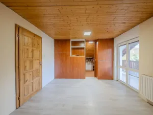 Prodej rodinného domu, Komňa, 182 m2