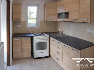 Prodej chaty, Babice, Na Bahýnkách, 121 m2