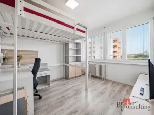Prodej bytu 3+1, Pardubice - Polabiny, Varšavská, 56 m2