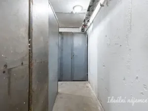 Pronájem bytu 2+kk, Praha - Horní Měcholupy, Boloňská, 43 m2