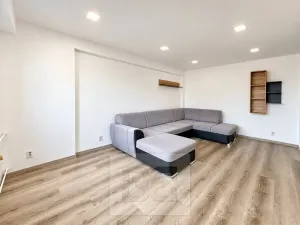 Pronájem bytu 2+1, Mladá Boleslav, 53 m2