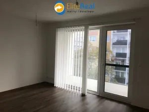 Pronájem bytu 2+kk, Olomouc, Varšavské nám., 40 m2