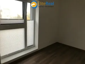 Pronájem bytu 2+kk, Olomouc, Varšavské nám., 40 m2