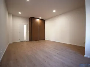 Pronájem bytu 3+kk, Praha - Holešovice, Janovského, 86 m2