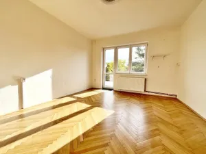 Pronájem bytu 1+1, Libiš, U Zahrádek, 43 m2