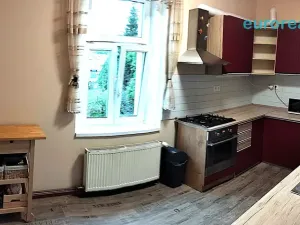 Prodej bytu 3+1, Dalovice, Borská, 73 m2
