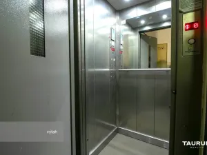 Pronájem bytu 2+1, Praha - Košíře, Starokošířská, 67 m2