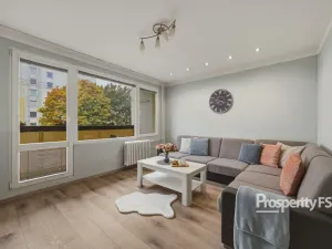 Prodej bytu 4+1, Ústí nad Labem - Všebořice, Spartakiádní, 84 m2