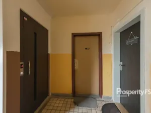 Prodej bytu 4+1, Ústí nad Labem - Všebořice, Spartakiádní, 84 m2