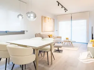 Prodej rodinného domu, Colònia de Sant Jordi, Španělsko, 250 m2