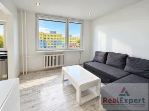 Prodej bytu 2+kk, Praha - Háje, Brechtova, 30 m2