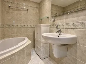 Prodej bytu 3+kk, Praha - Uhříněves, Přátelství, 76 m2