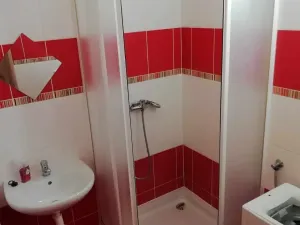 Pronájem bytu 1+1, Valašské Meziříčí - Krásno nad Bečvou, Nádražní, 34 m2